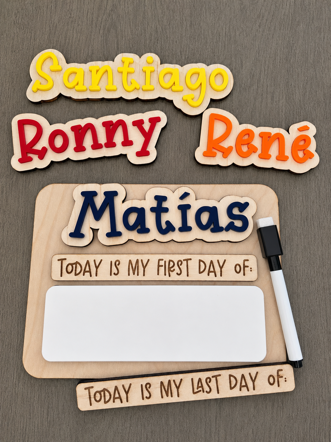 Personalized First & Last Day of School Sign | Letrero Personalizado para el Primer y Último Día de Clases